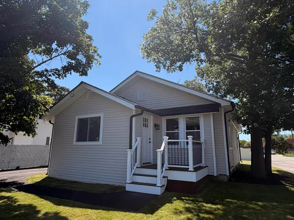 227 Pine Street, Nashua, NH 03060