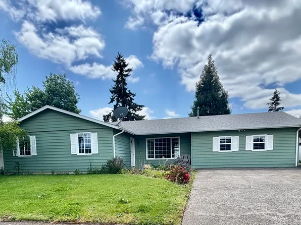 1040 Hazel St, Aumsville, OR 97325