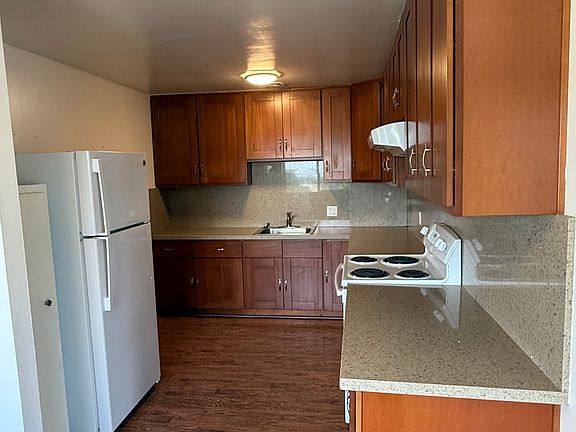 2nd image of 1010 Ashbury St APT 2