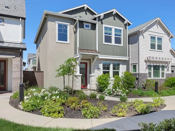 2677 Mossy Creek St, Sacramento, CA 95833