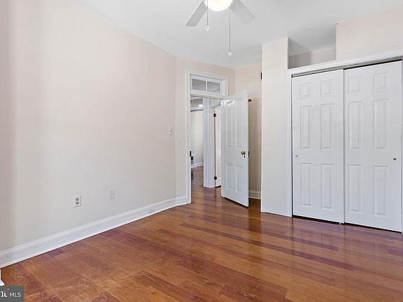 3rd image of 1002 N Adams St #1