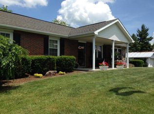 22 Mitchell St, Union, WV 24983