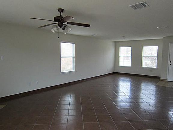 5th image of 8110 Mossberg Dr