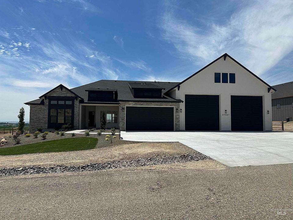 1st image of 27447 Iron Horse Dr