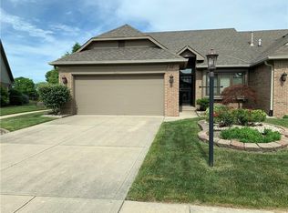 628 Stonemill Dr, Greenwood, IN
