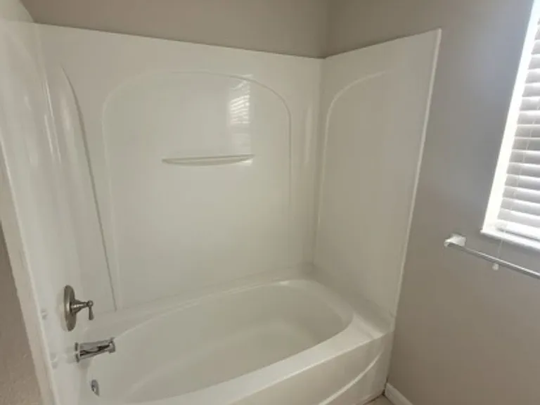 3313 Pekin St — Photo 24