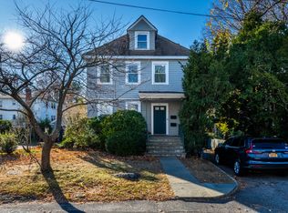 1412 Girard St APT 2, Mamaroneck, NY 10543