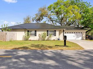 3001 Paul Buchman Hwy, Plant City, FL 33563
