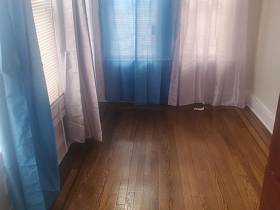 4th image of 12 Belmont Ave