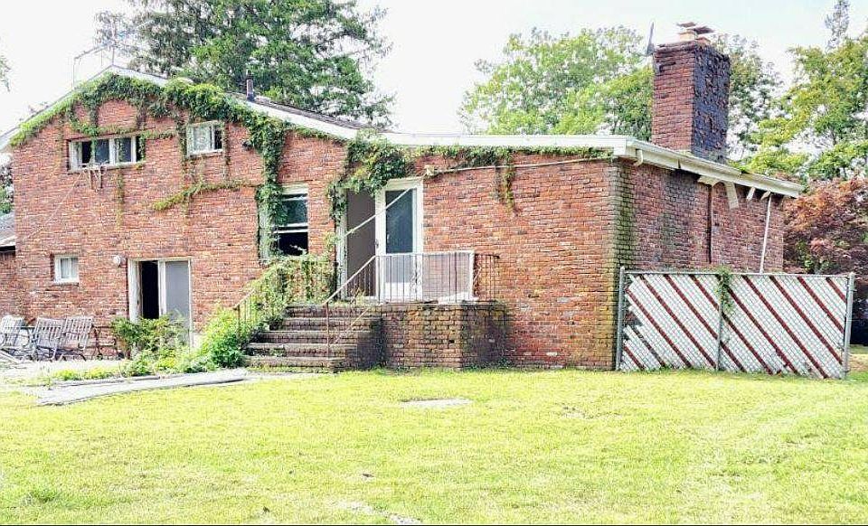 14 Ivy Hill Rd, Oakdale, NY 11769 MLS 11201066 Zillow