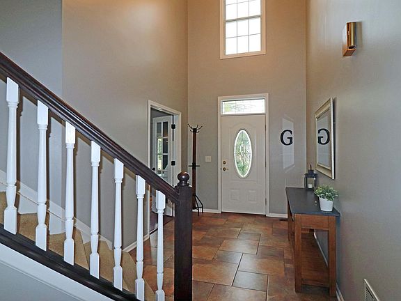 3rd image of 6125 Keats Pl