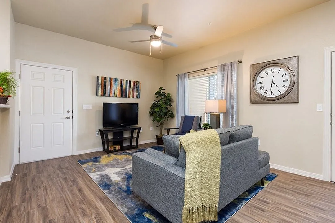 The Flats at Ridgeview — Photo 2