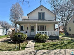 306 N Estey St, Luverne, MN 56156