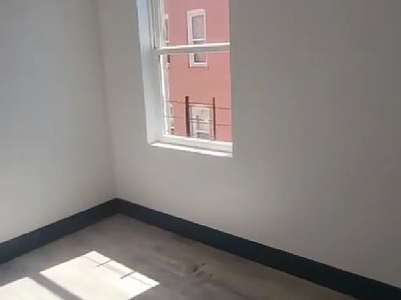 3rd image of 712 Commonwealth Ave #3C