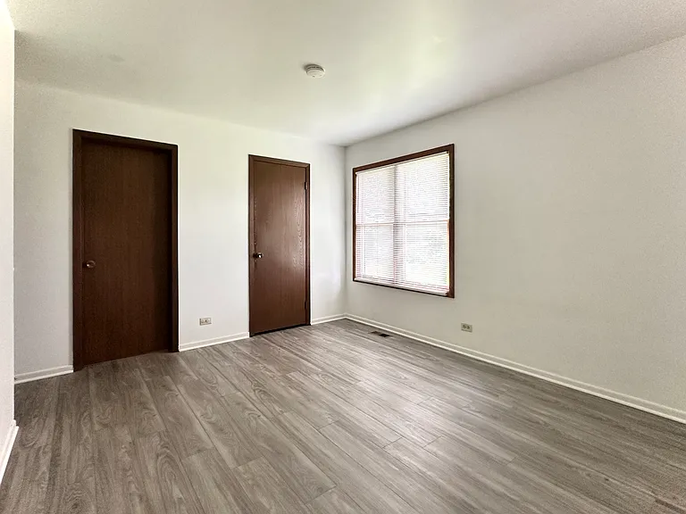 436 Bayview Ave — Photo 10