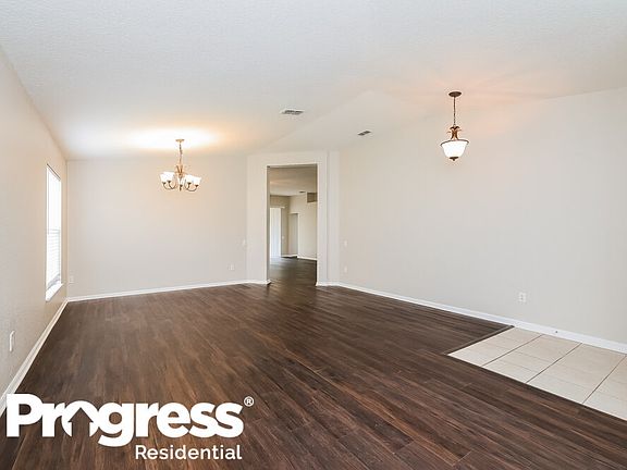 3rd image of 2227 Granger Ave