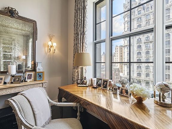 2nd image of 2112 Broadway #6B