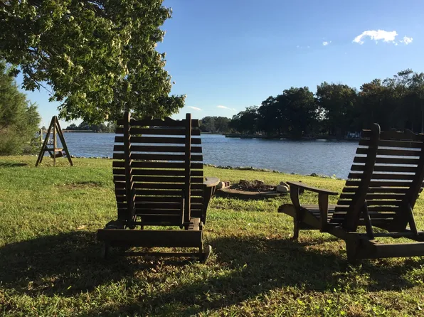 913 Johns Cir, Deale, MD 20751