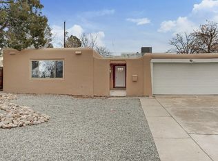 1840 Lester Dr NE, Albuquerque, NM 87112