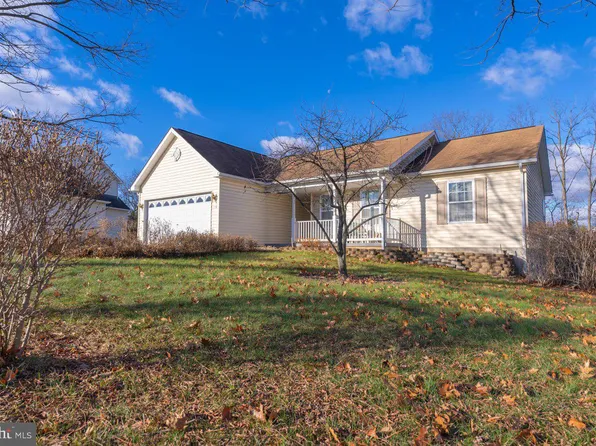 202 Ives St, Martinsburg, WV 25405