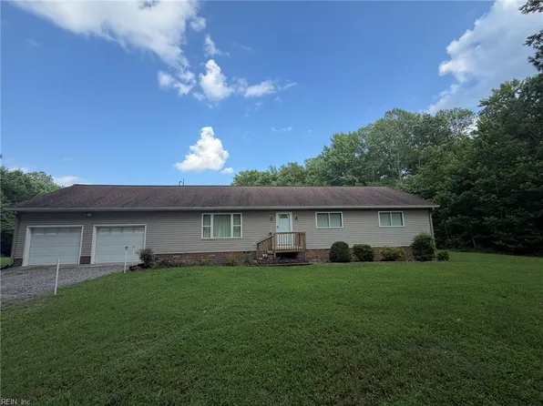8281 Roaring Springs Rd, Gloucester, VA 23061