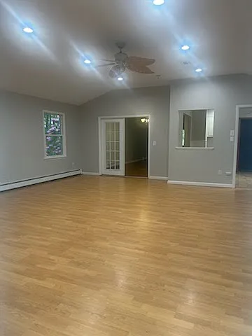 523 Cerrina Rd — Photo 17