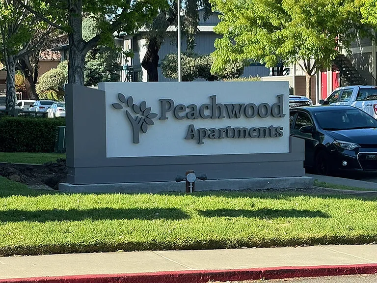 Peachwood Apartments — Photo 21