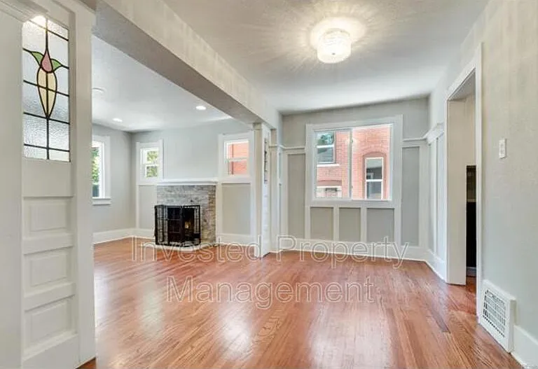 2063 S Pearl St — Photo 10