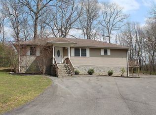 76 Gatewood Dr, Murray, KY 42071