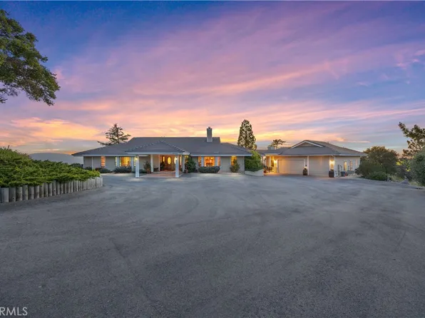 30300 Piebald Ct, Tehachapi, CA 93561