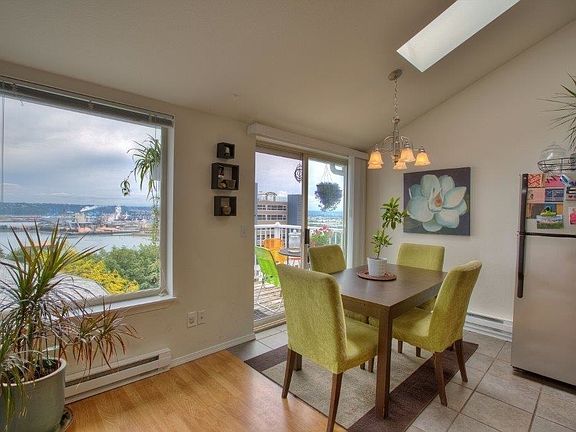3rd image of 226 Broadway APT 20
