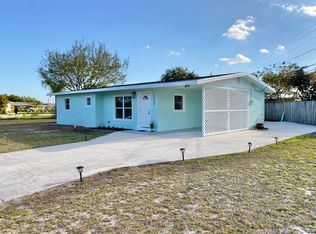 1224 NE White Pine Ter, Jensen Beach, FL 34957