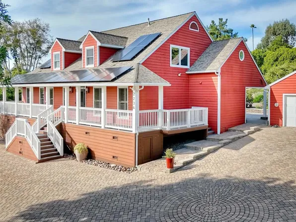 2234 Mira Sol Dr, Vista, CA 92084