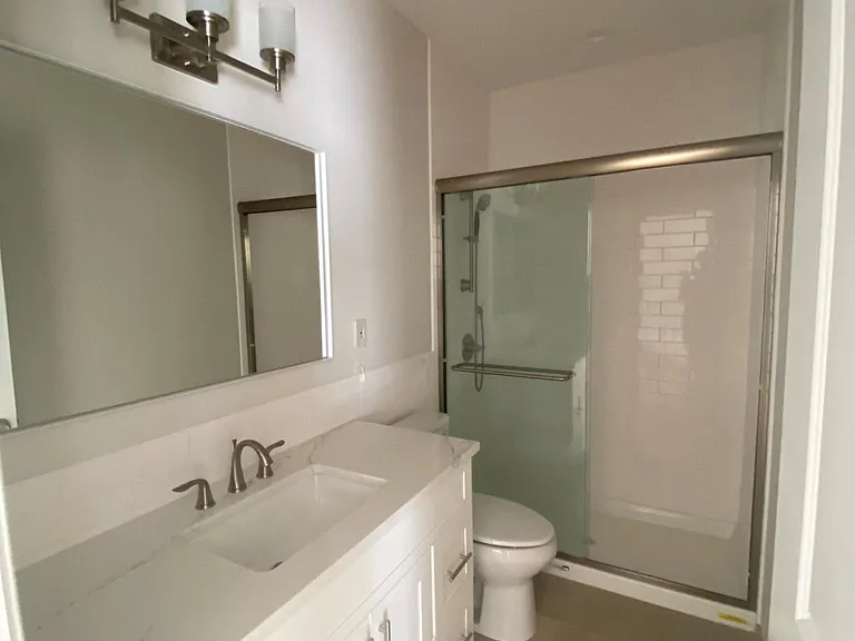 515 Jackson Ave #1-38 — Photo 8