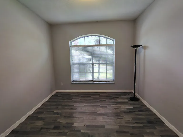 2605 Southpointe Ct — Photo 6
