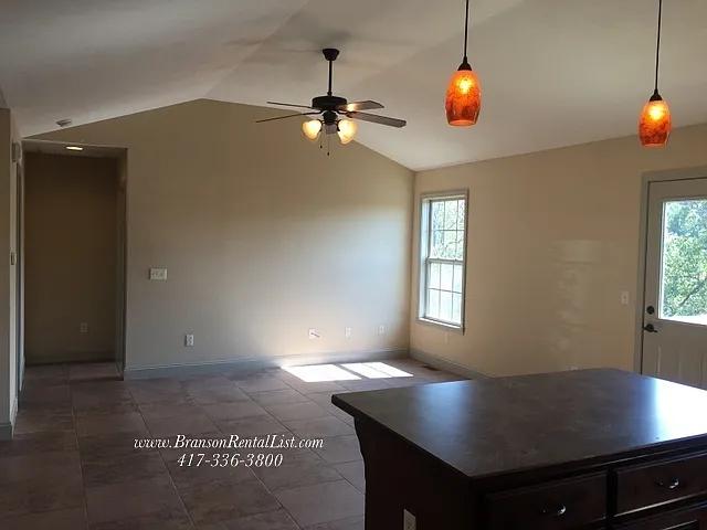 Fresh New Look - 4BR 21/2 Bath — Photo 4