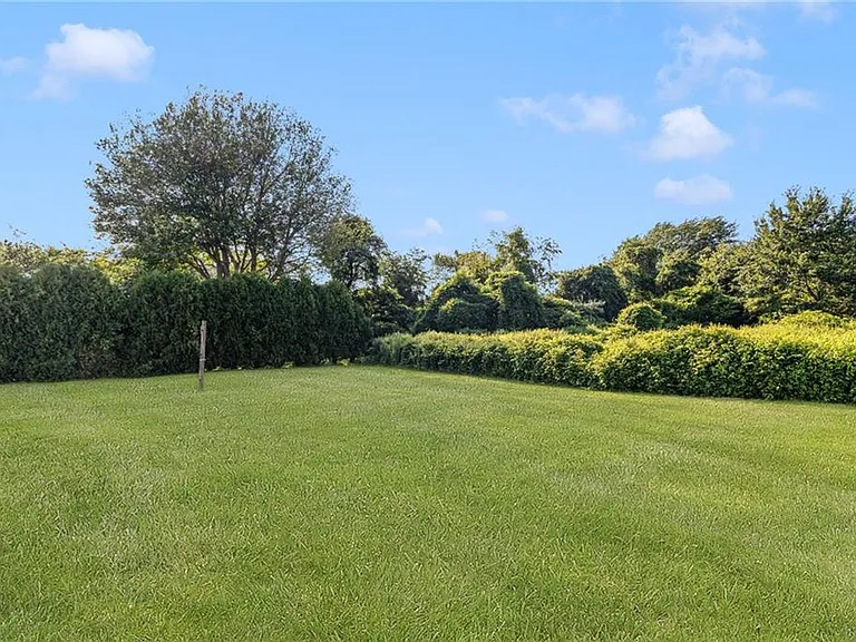9 Chestnut Hill Rd #B — Photo 34