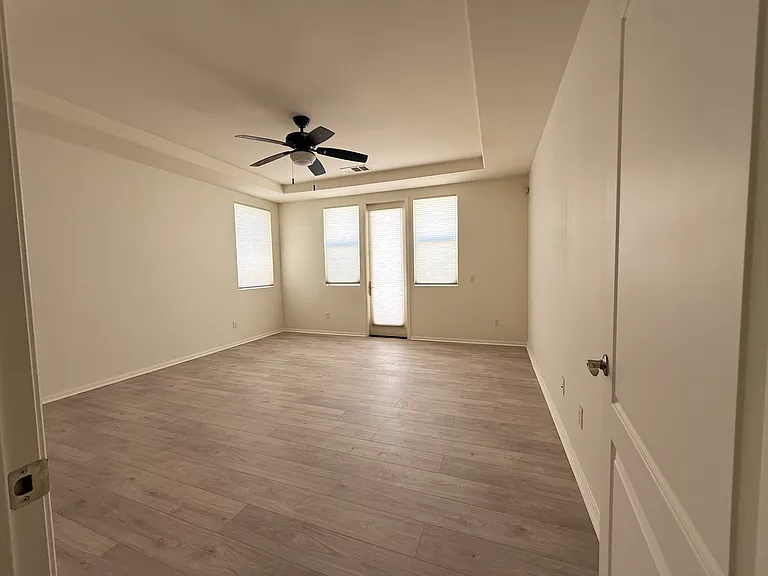 6109 W Avenue K9 — Photo 13