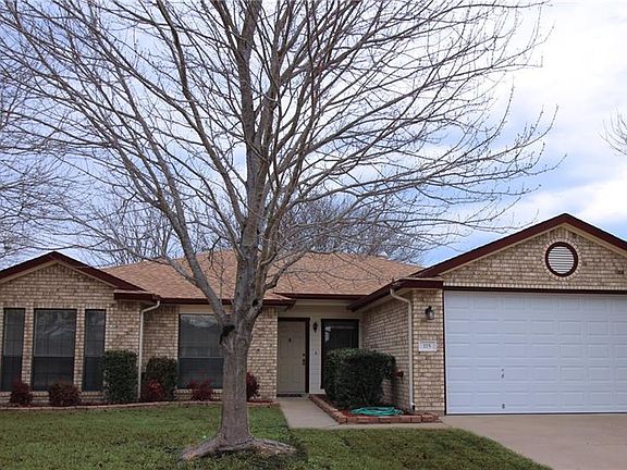 2nd image of 115 Quapaw Dr