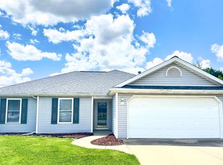 1710 Redbud Ct, Huntingburg, IN 47542