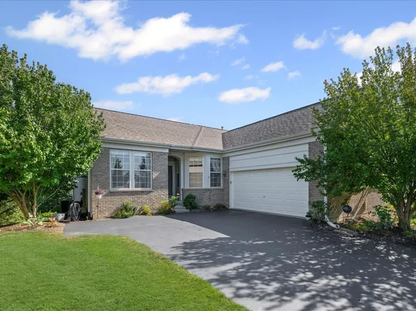 2622 Chesire Ct, Dundee, IL 60118