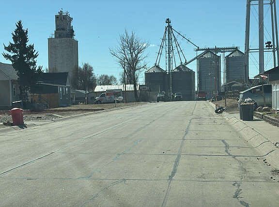 5th image of 490 4th St