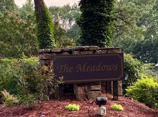 5048 Meadow Ln, Marietta, GA 30068