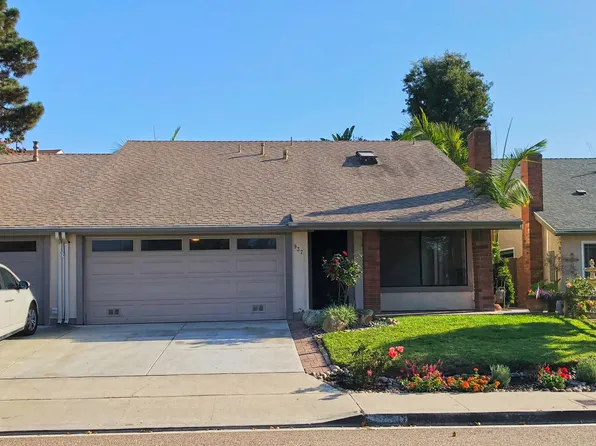937 Woodgrove Dr, Cardiff, CA 92007