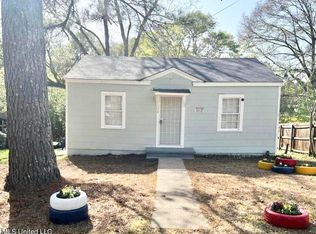 128 Carolyn Ave, Jackson, MS