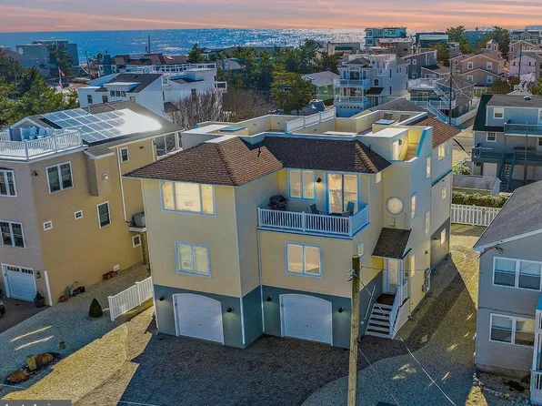 12 W Harding Ave, Beach Haven, NJ 08008