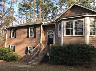 186 Cove Dr, Hiram, GA 30141