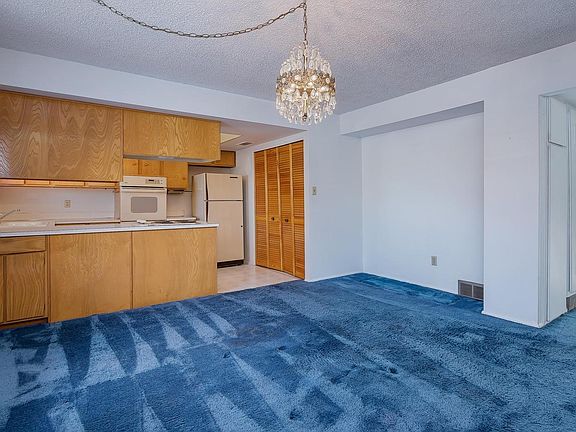 2nd image of 9122 E Lehigh Ave