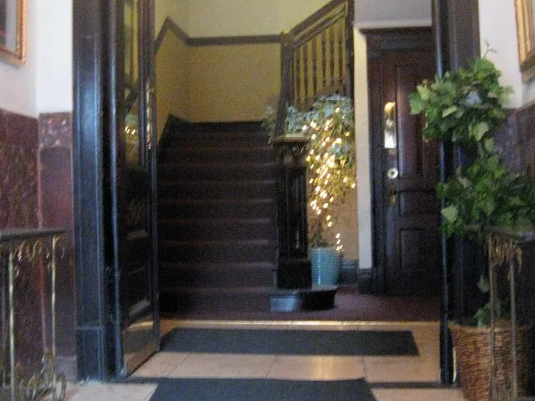 2527 N Orchard St #GARDEN — Photo 3