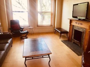 929 W Fletcher St #2, Chicago, IL 60657